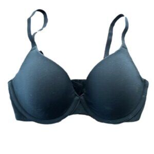 NWT Skims 32D Fits everybody tshirt bra Onyx Black MSRP $54